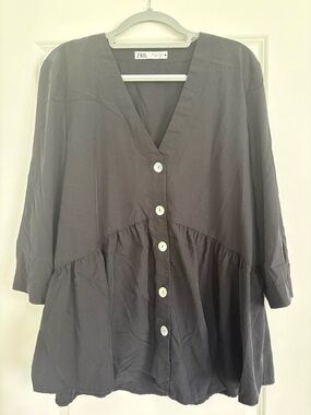 ZARA Black Button-Front V-Neck Peplum Blouse